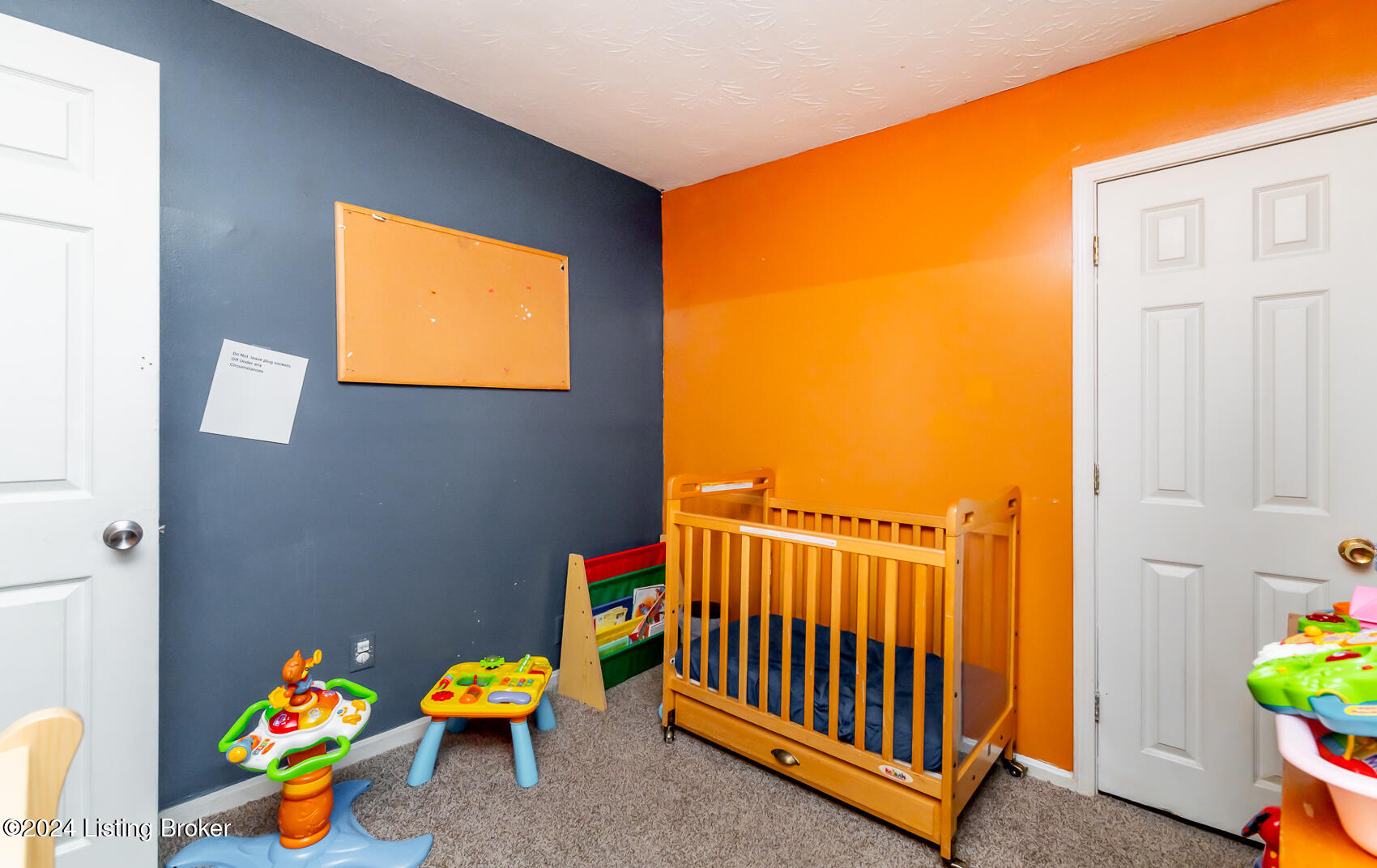 1607 Dumesnil St, Louisville, Kentucky image 32