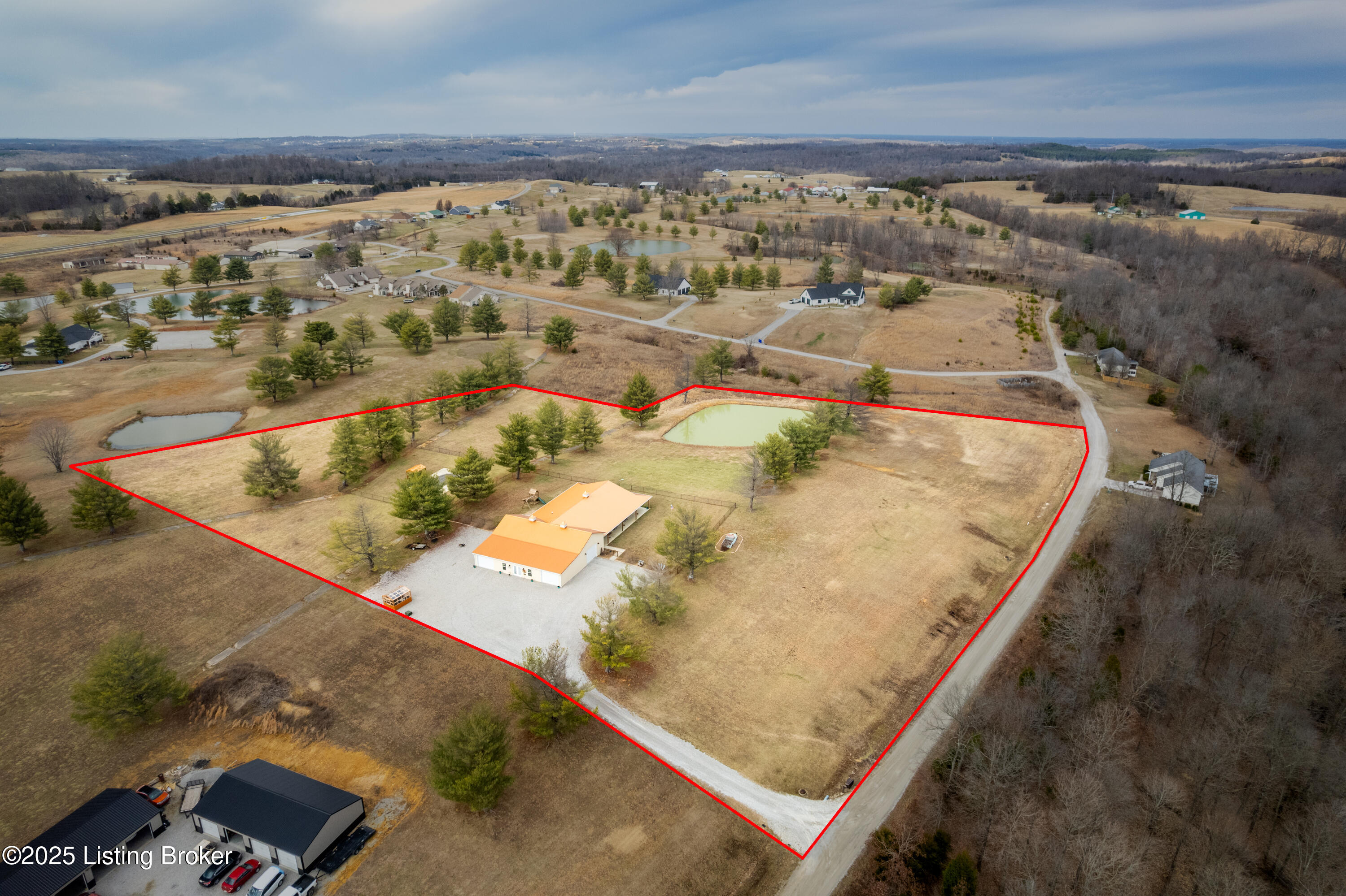 280 Legacy Dr, Leitchfield, Kentucky image 1