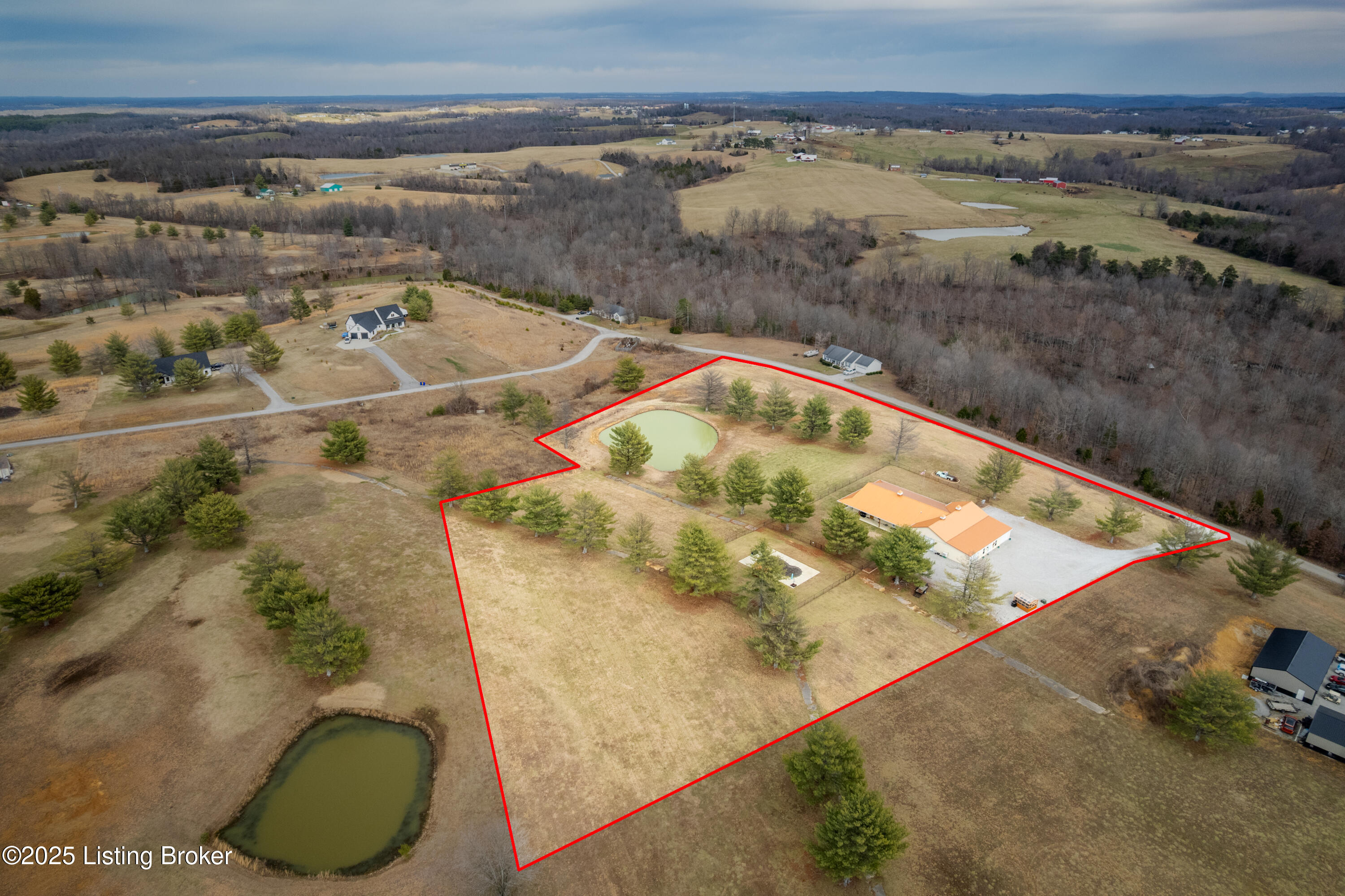280 Legacy Dr, Leitchfield, Kentucky image 2