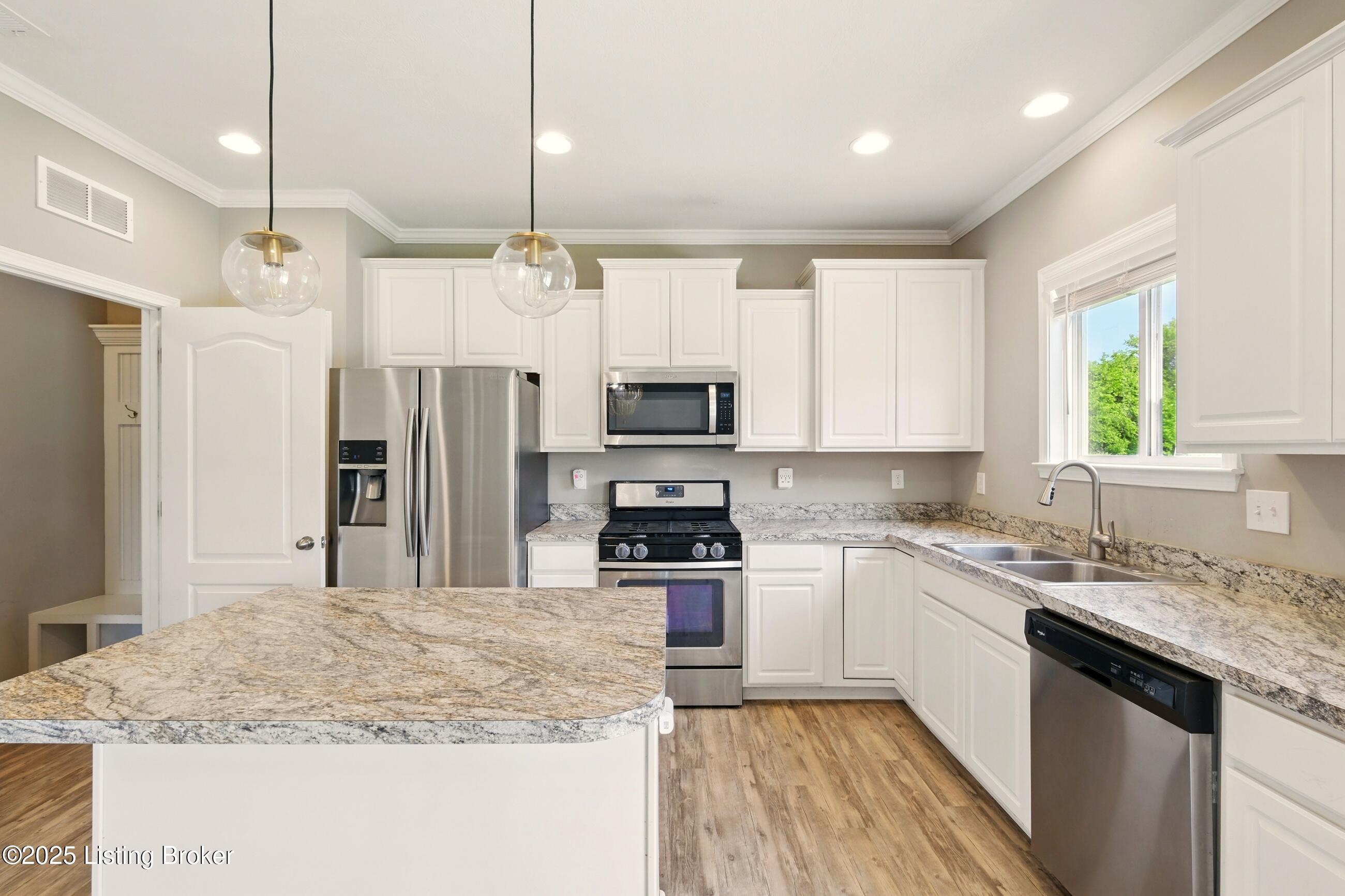 11717 Trottingham Cir, Louisville, Kentucky image 11