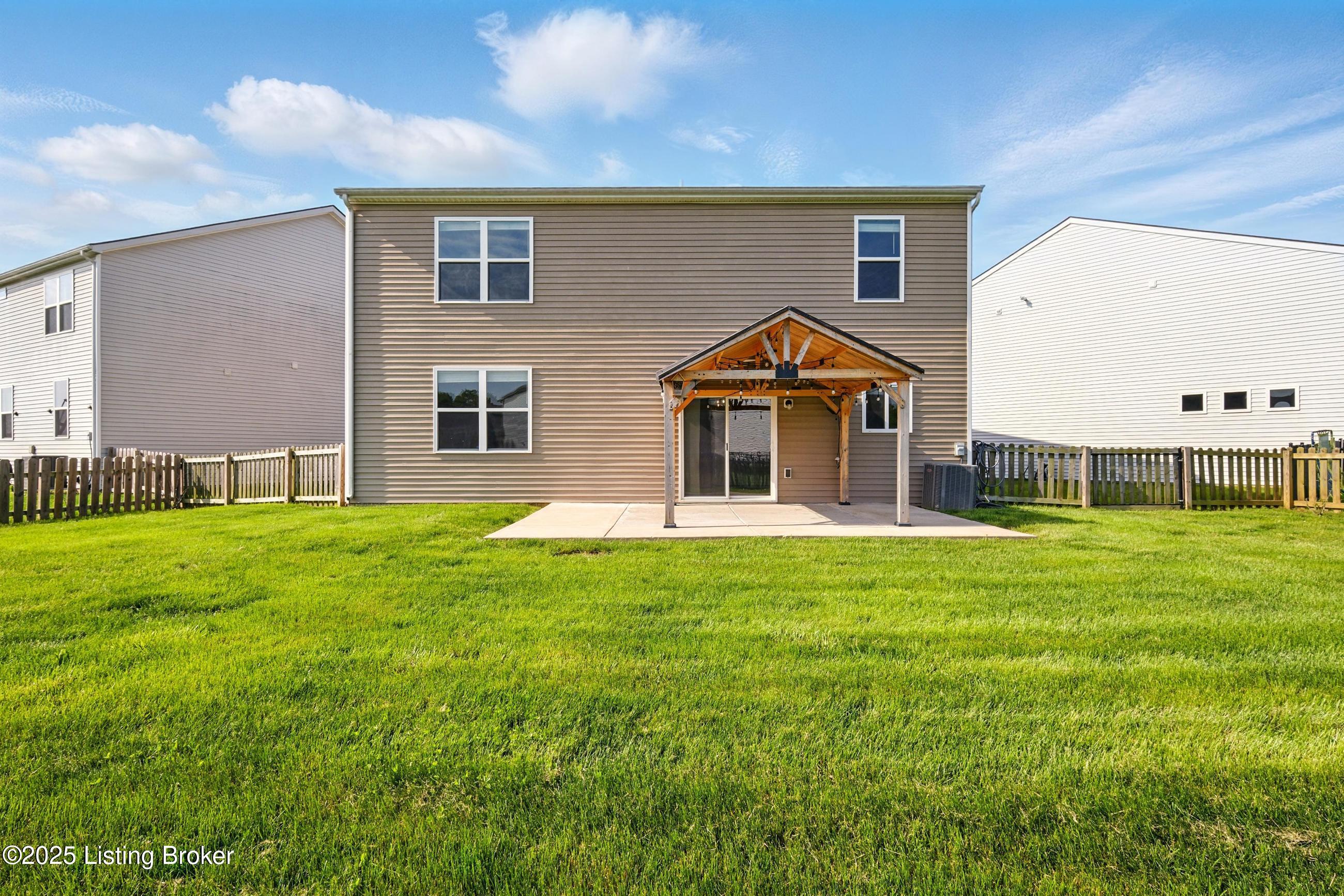 11717 Trottingham Cir, Louisville, Kentucky image 40