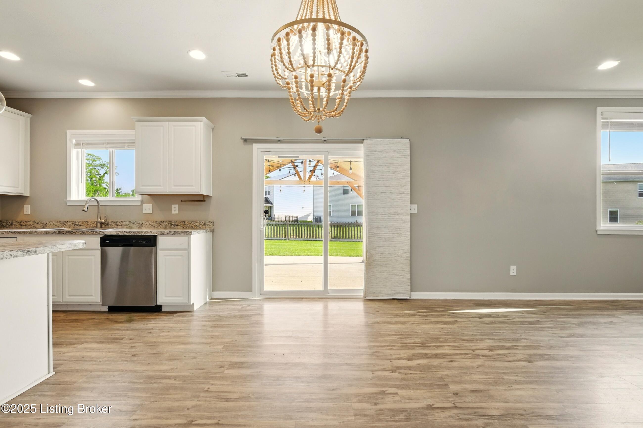 11717 Trottingham Cir, Louisville, Kentucky image 9