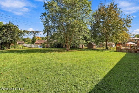 Tiny photo for 245 Guthrie Dr, Bardstown, KY 40004 (MLS # 1730238)