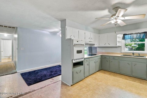 Tiny photo for 245 Guthrie Dr, Bardstown, KY 40004 (MLS # 1730238)