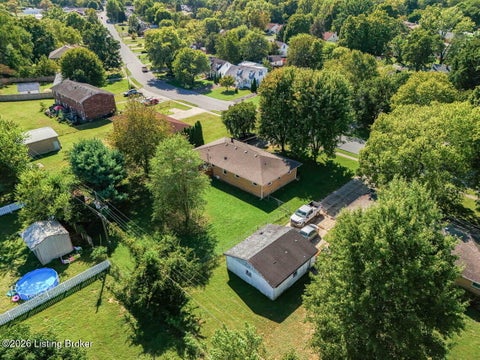Tiny photo for 245 Guthrie Dr, Bardstown, KY 40004 (MLS # 1730238)