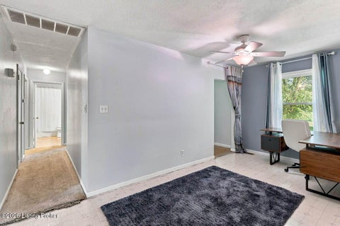 Tiny photo for 245 Guthrie Dr, Bardstown, KY 40004 (MLS # 1730238)