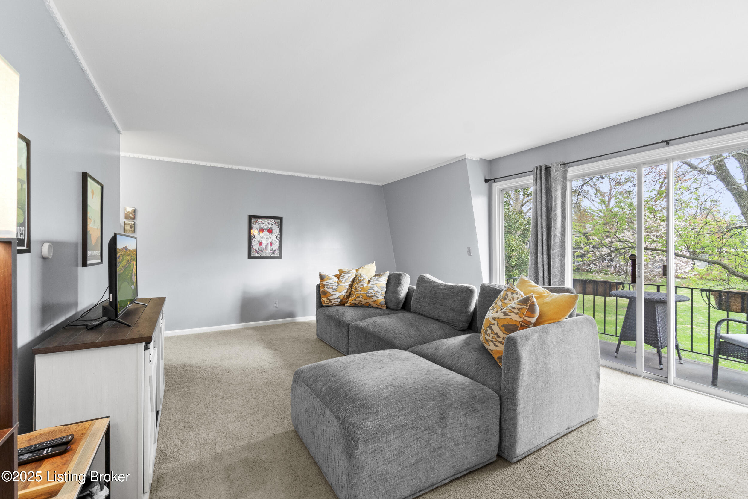 521 Zorn Ave #APT E11, Louisville, Kentucky image 18