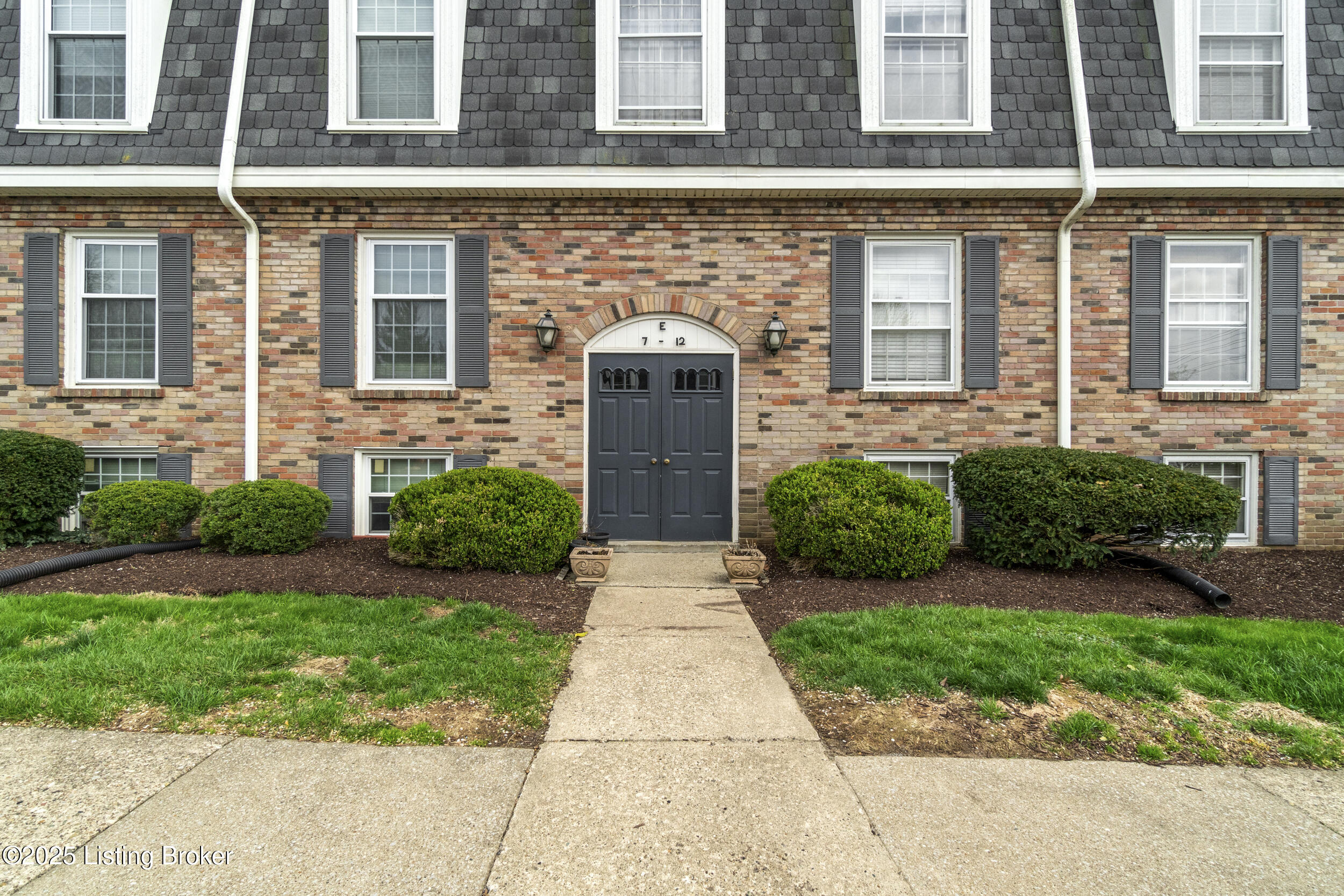 521 Zorn Ave #APT E11, Louisville, Kentucky image 3