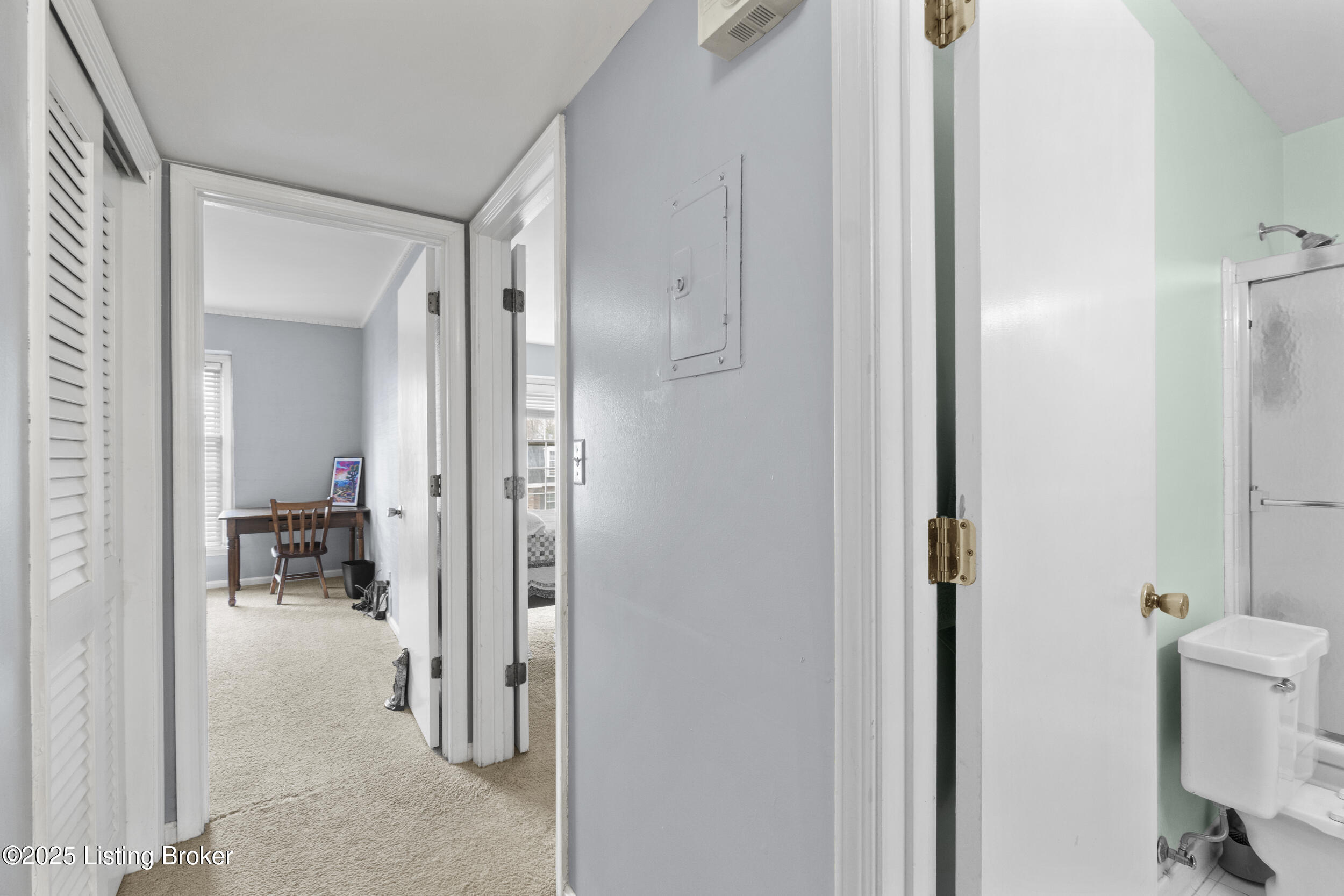 521 Zorn Ave #APT E11, Louisville, Kentucky image 27