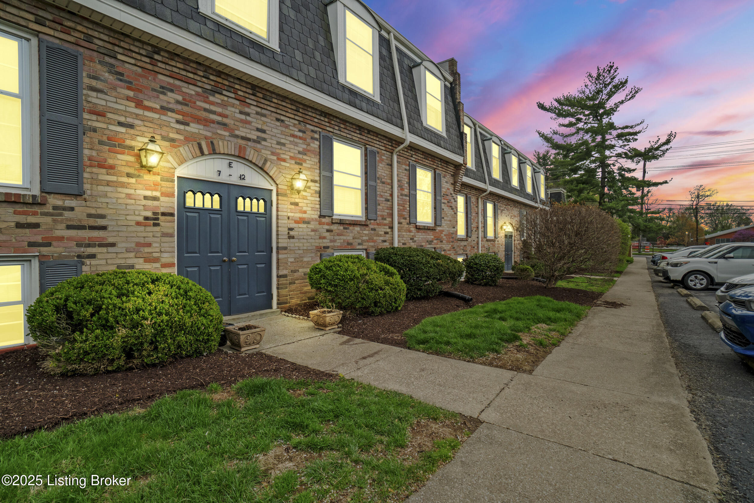 521 Zorn Ave #APT E11, Louisville, Kentucky image 2