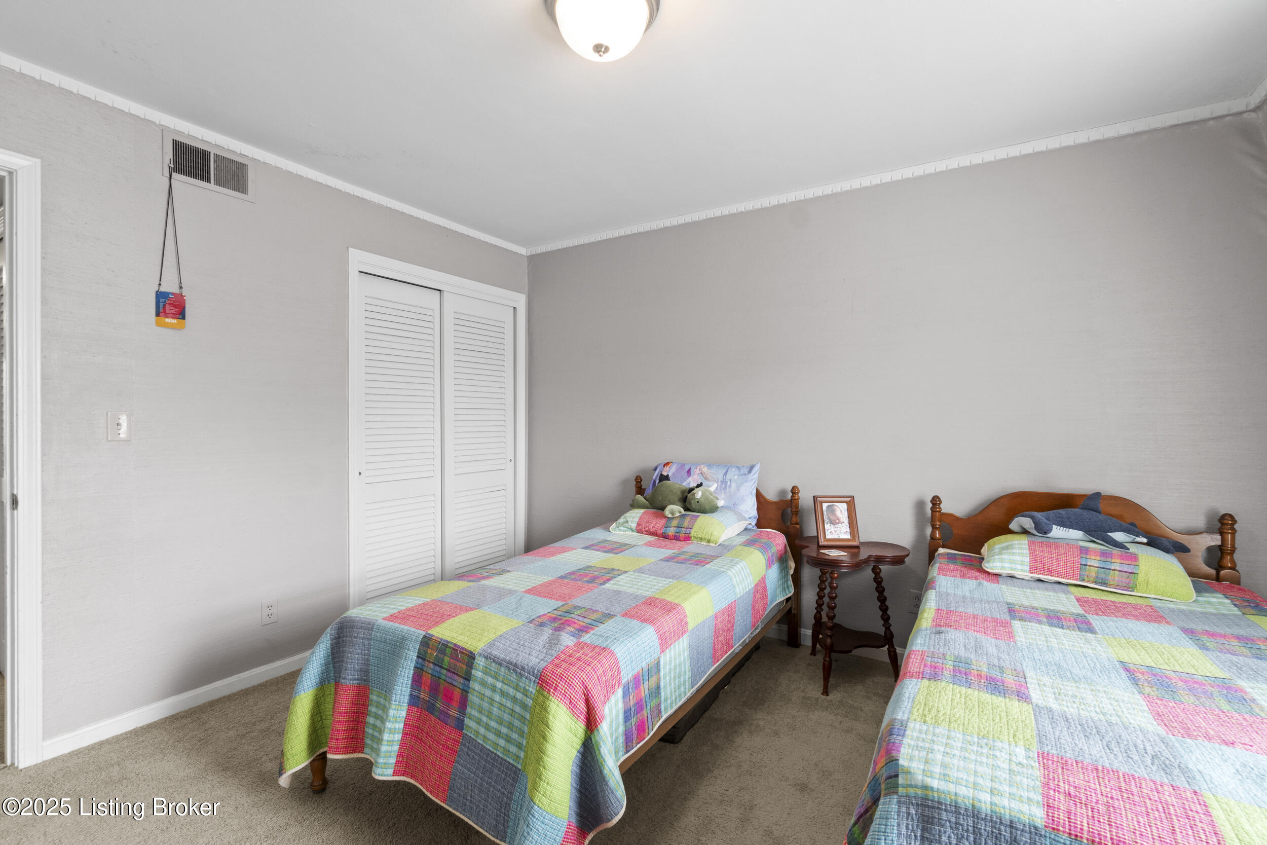 521 Zorn Ave #APT E11, Louisville, Kentucky image 32
