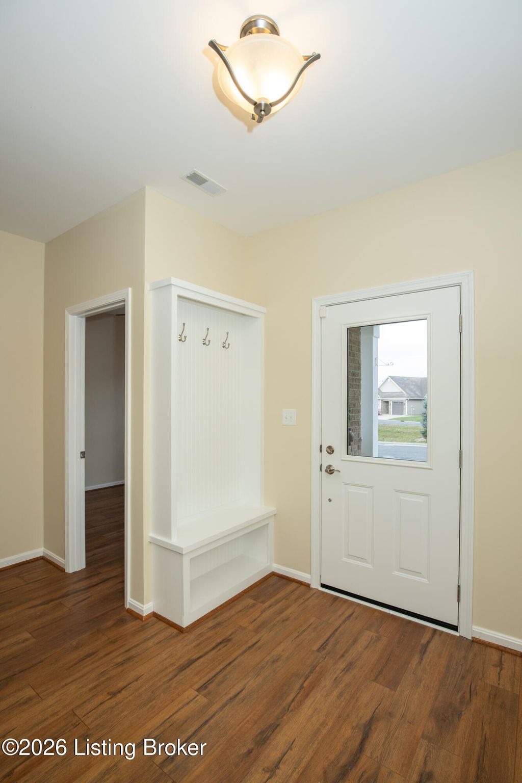 Photo of 3411 Eastbrook Dr, La Grange, KY 40031 (MLS # 1706501)