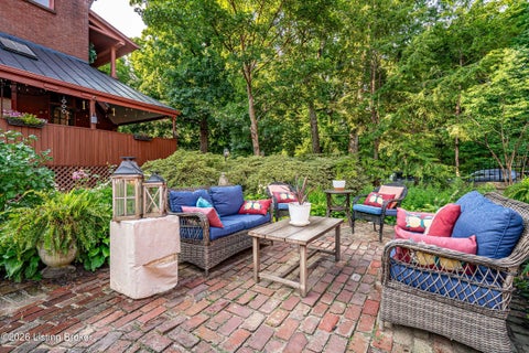 Tiny photo for 1332 S 4th St, Louisville, KY 40208 (MLS # 1729629)