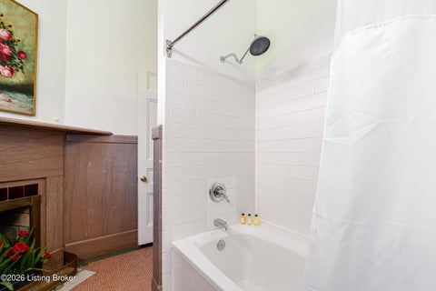 Tiny photo for 1332 S 4th St, Louisville, KY 40208 (MLS # 1729629)