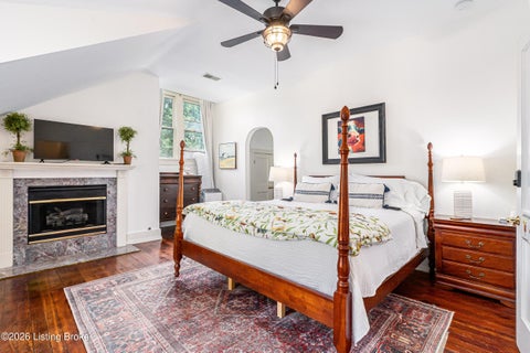 Tiny photo for 1332 S 4th St, Louisville, KY 40208 (MLS # 1729629)