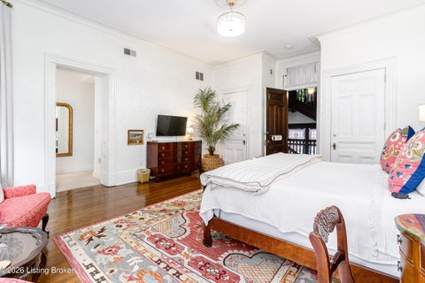 Tiny photo for 1332 S 4th St, Louisville, KY 40208 (MLS # 1729629)