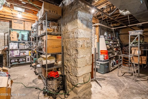 Tiny photo for 1332 S 4th St, Louisville, KY 40208 (MLS # 1729629)