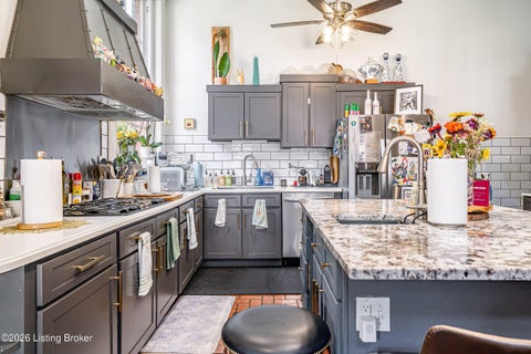 Tiny photo for 1332 S 4th St, Louisville, KY 40208 (MLS # 1729629)