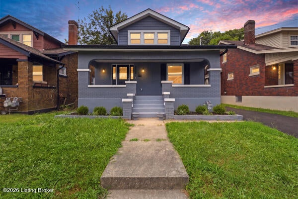 Photo of 2204 Burwell Ave, Louisville, KY 40210 (MLS # 1732214)