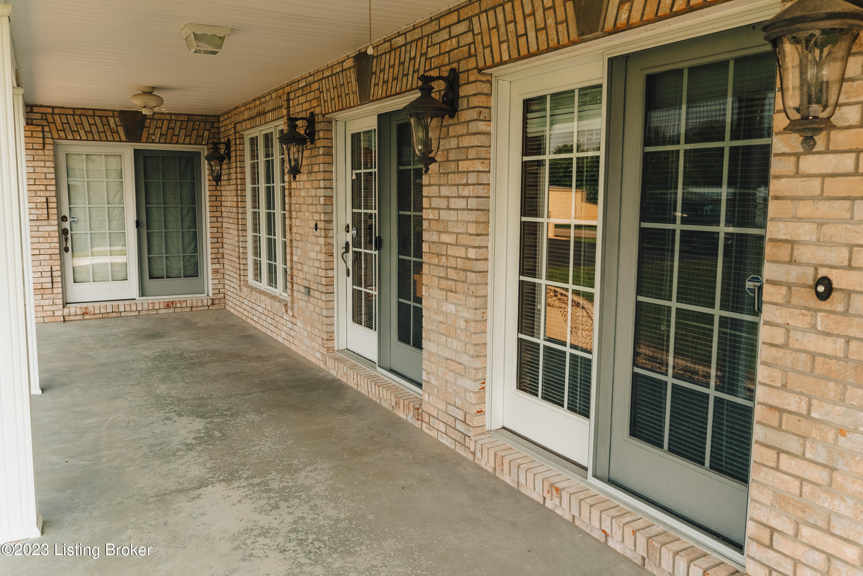 641 Ky-910, Russell Springs, Kentucky image 13