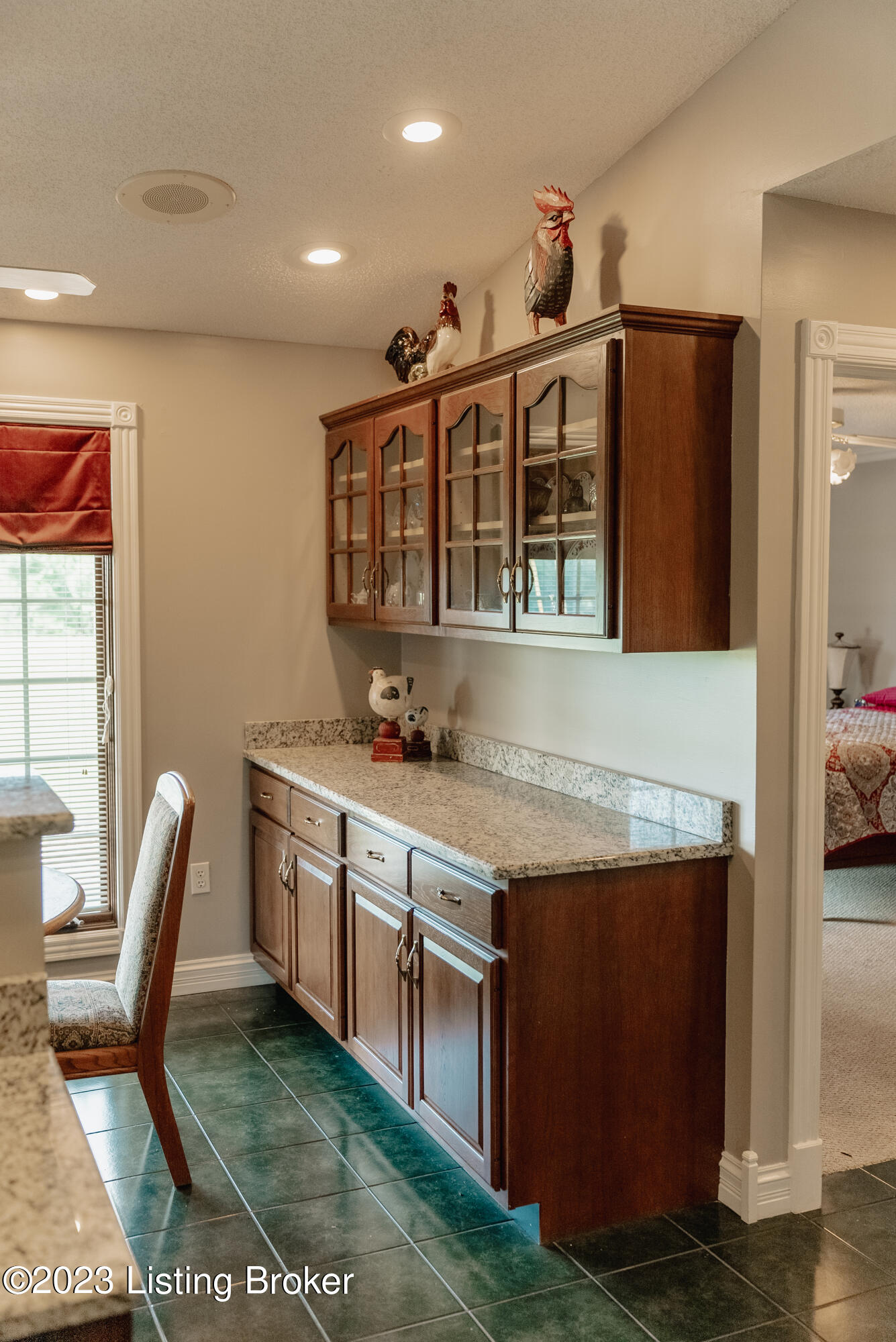 641 Ky-910, Russell Springs, Kentucky image 35