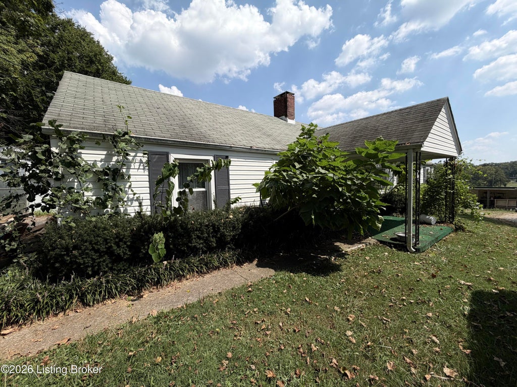 Photo of 10715 Old Taylorsville Rd, Louisville, KY 40299 (MLS # 1728402)