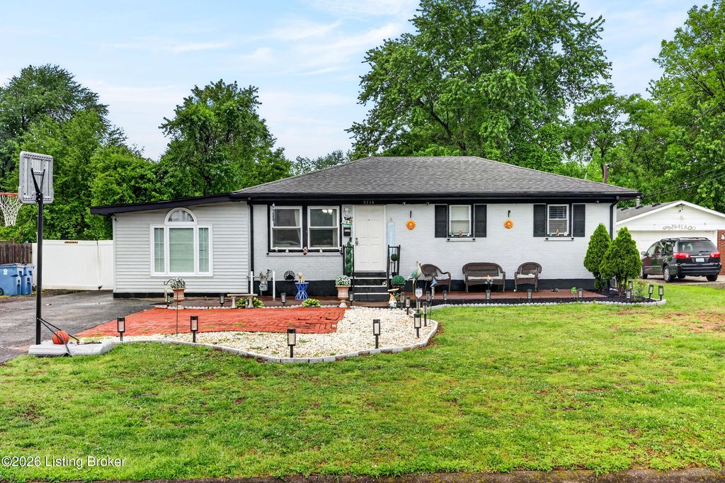 Photo of 5114 Frey Dr, Louisville, KY 40219 (MLS # 1715862)
