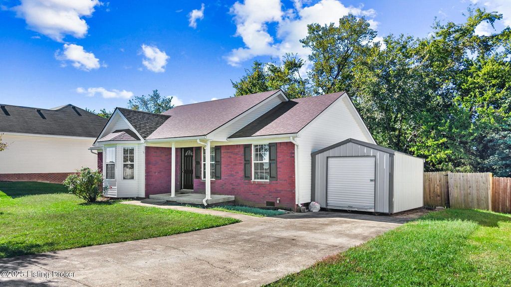 Photo of 239 Swan Way, Taylorsville, KY 40071 (MLS # 1700552)