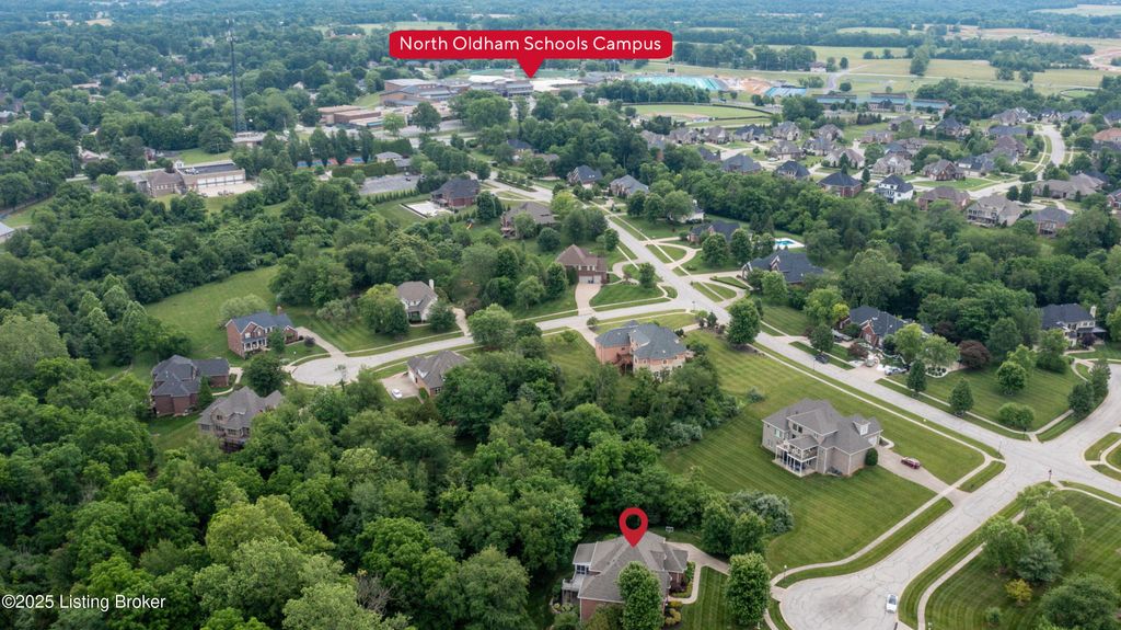 Photo of 1701 Sylvan Cir, Goshen, KY 40026 (MLS # 1697630)