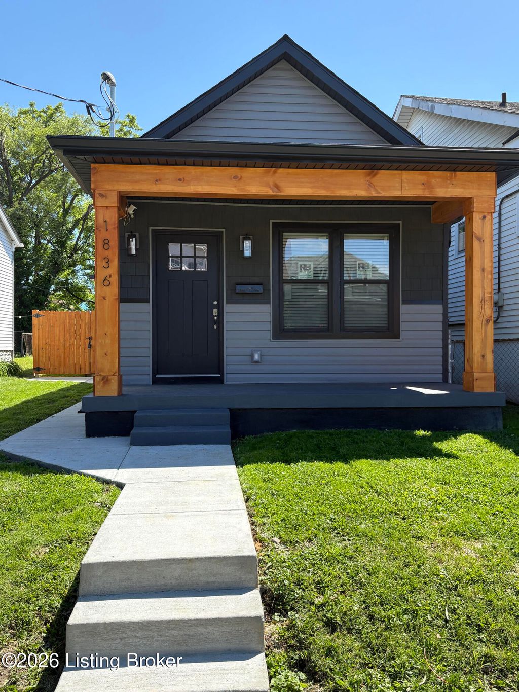Photo of 1836 Hale Ave, Louisville, KY 40210 (MLS # 1716952)