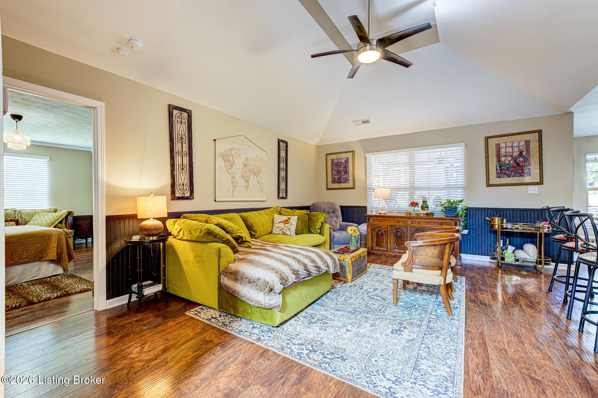 1599 Overlook Cir