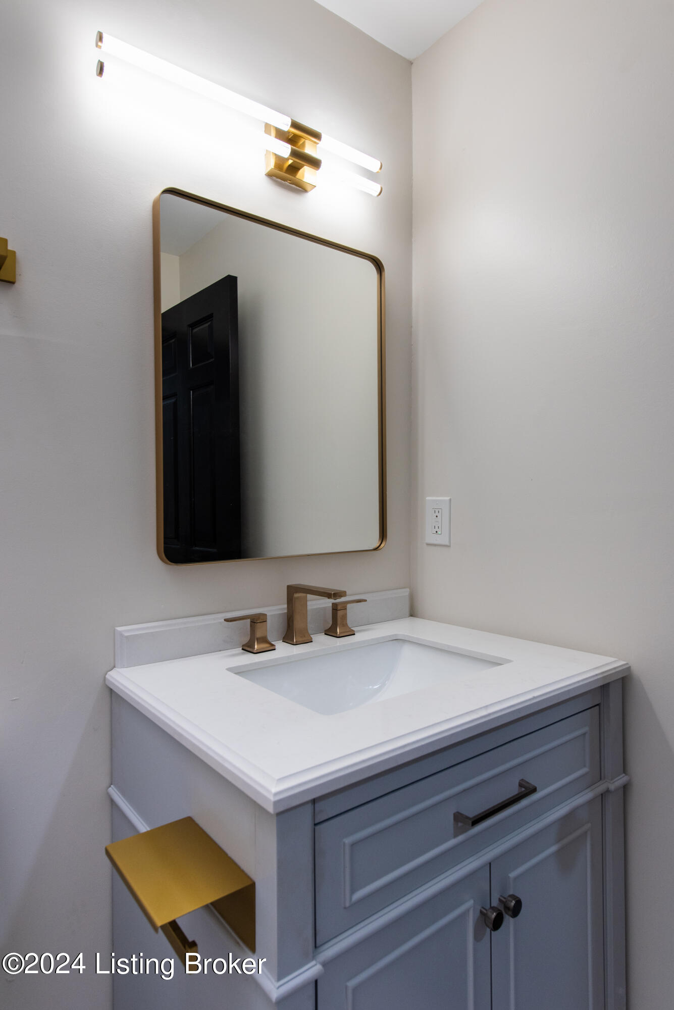 5400 Pueblo Rd, Louisville, Kentucky image 32
