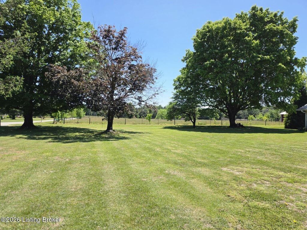 Photo of 865 Tennessee Ridge Rd, Liberty, KY 42539 (MLS # 1716161)