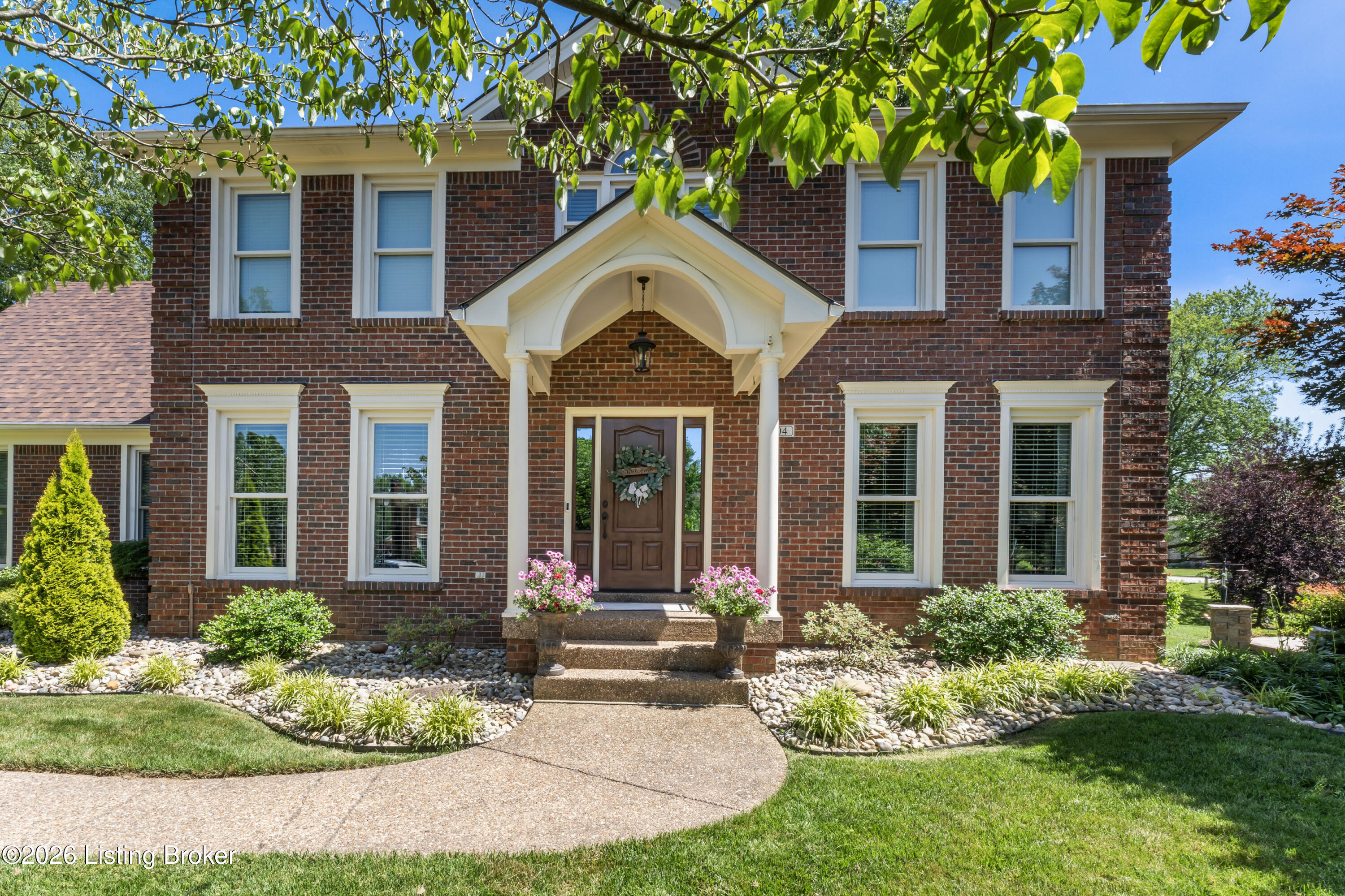 7804 Amber Glen Ct