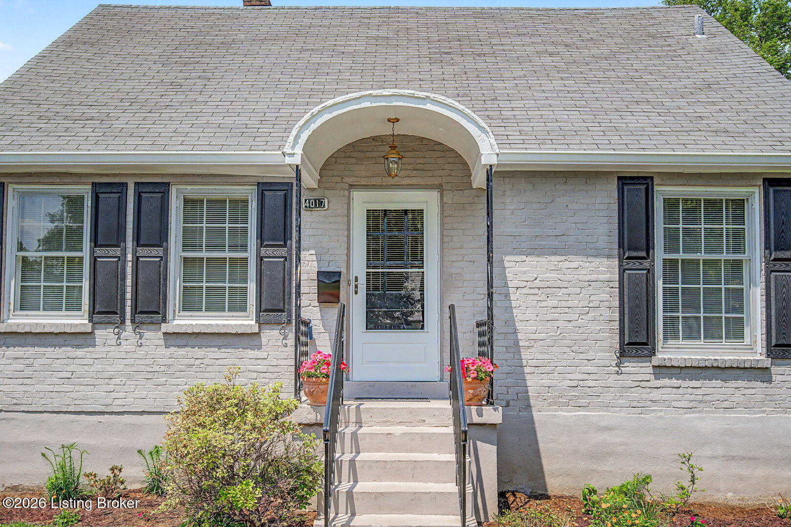 4017 Gloucester Rd