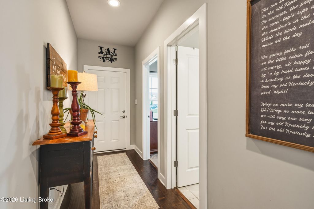 Photo of 8816 Sanctuary Ln, Louisville, KY 40291 (MLS # 1716469)