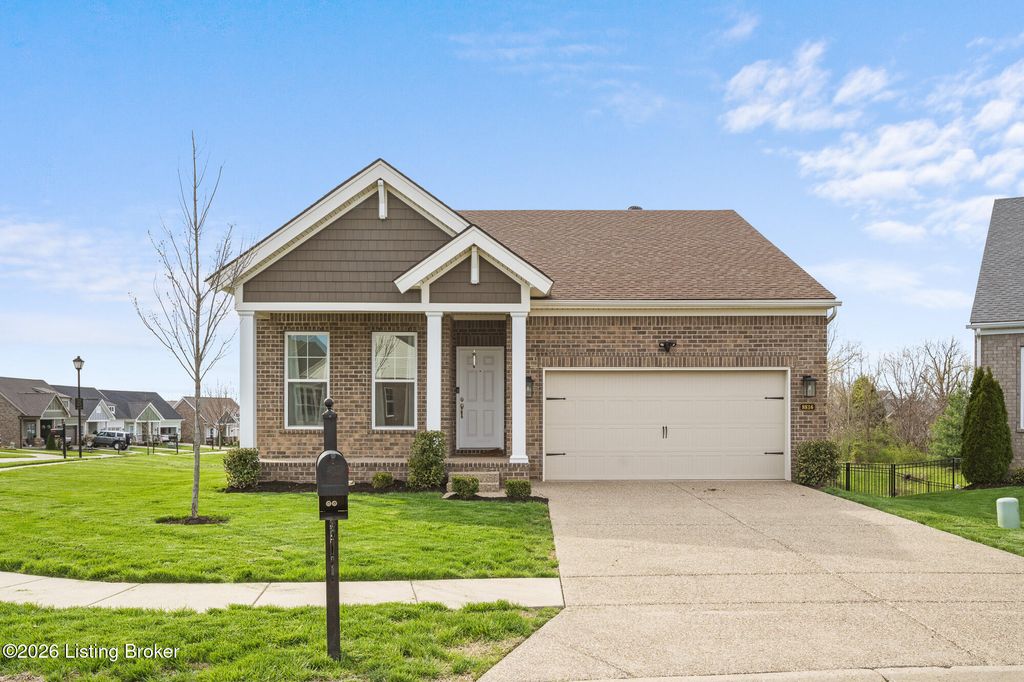 Photo of 8816 Sanctuary Ln, Louisville, KY 40291 (MLS # 1716469)
