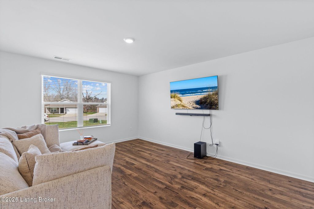 Photo of 2004 Derby Way, Memphis, IN 47143 (MLS # 1712807)