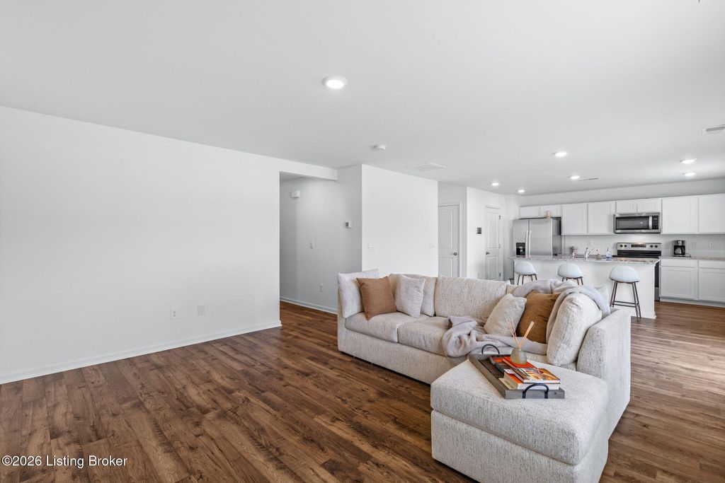 Photo of 2004 Derby Way, Memphis, IN 47143 (MLS # 1712807)