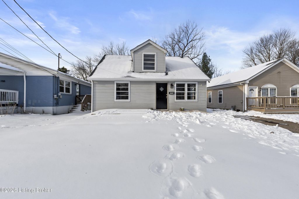 Photo of 1710 Pershing Ave, Louisville, KY 40242 (MLS # 1710790)