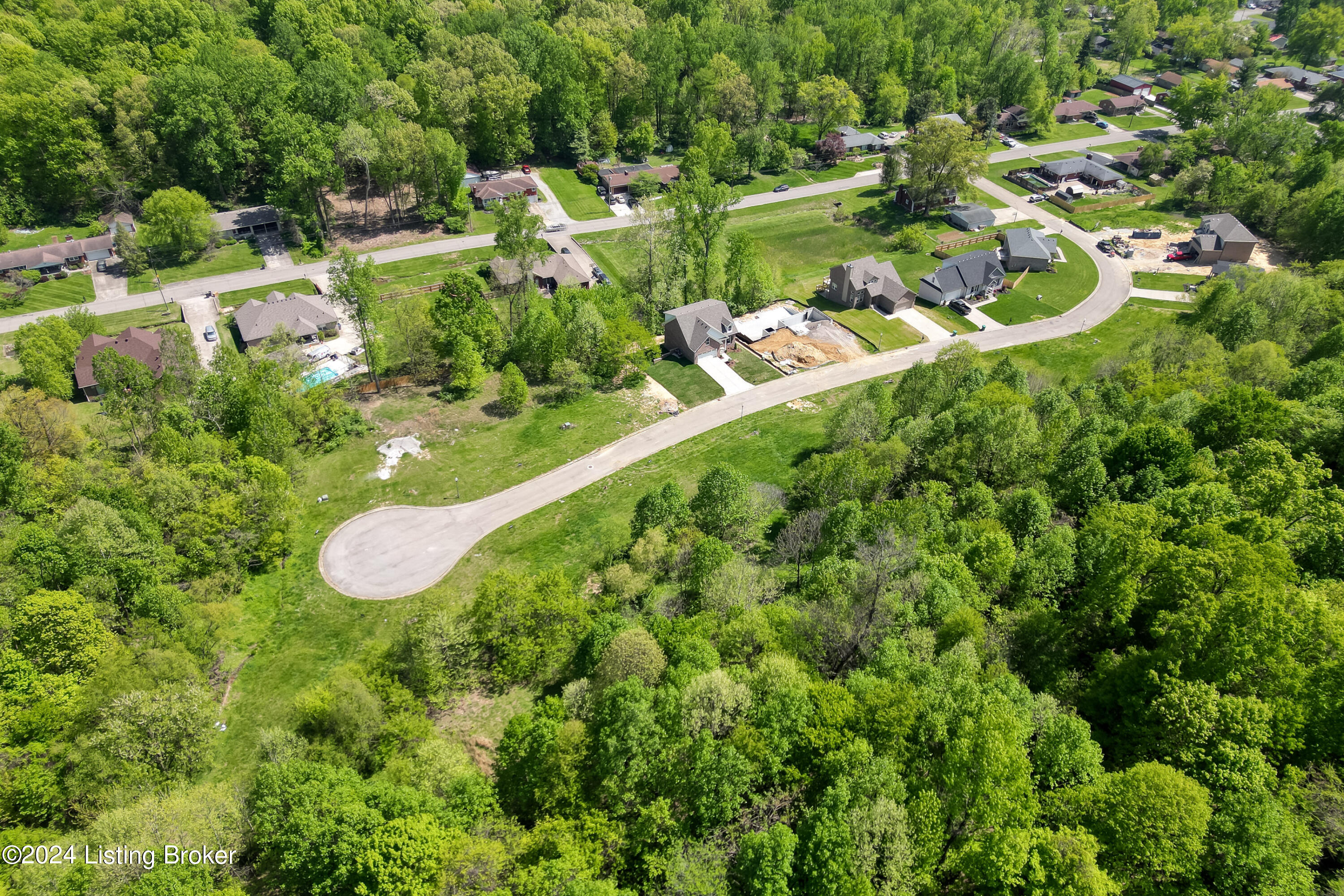 3423 Westhill Cir, Louisville, Kentucky image 4
