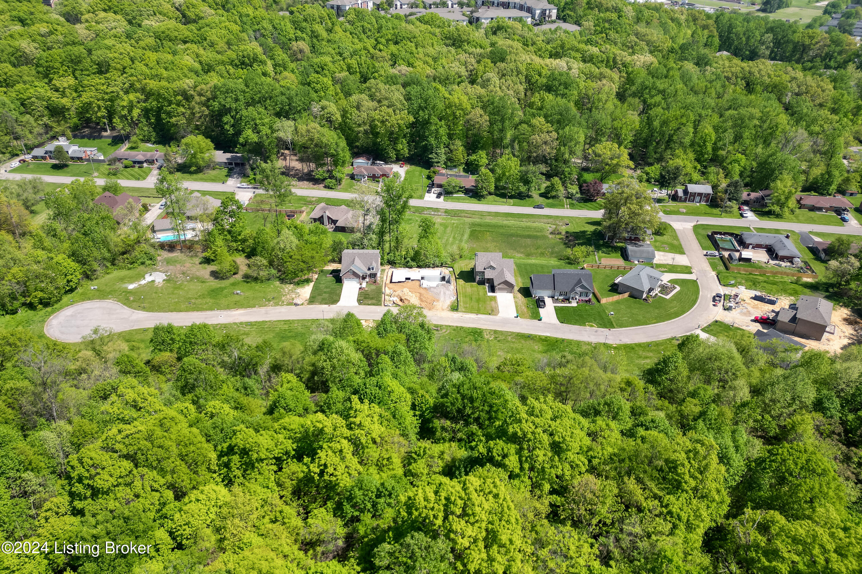 3423 Westhill Cir, Louisville, Kentucky image 3