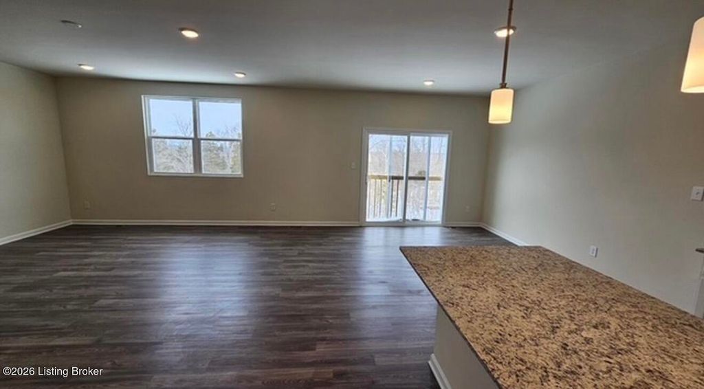 Photo of 3021 Aiken Back Ln, La Grange, KY 40031 (MLS # 1713427)