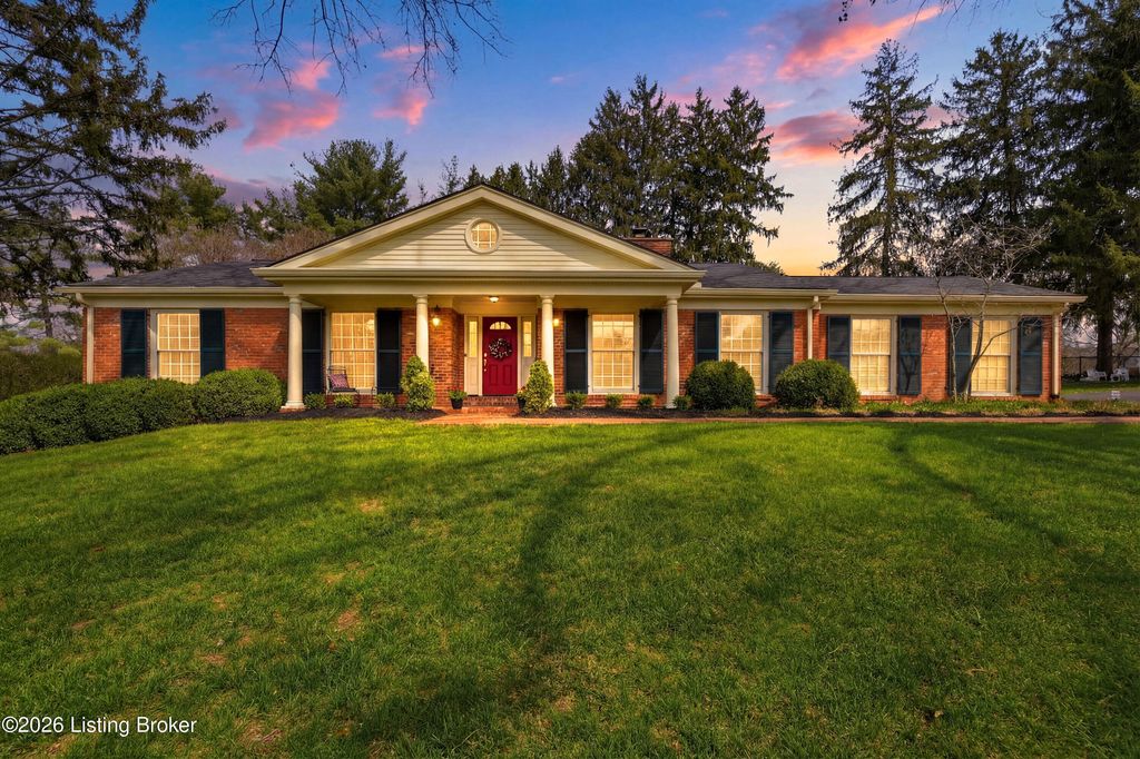 Photo of 2101 Camargo Rd, Louisville, KY 40207 (MLS # 1713006)