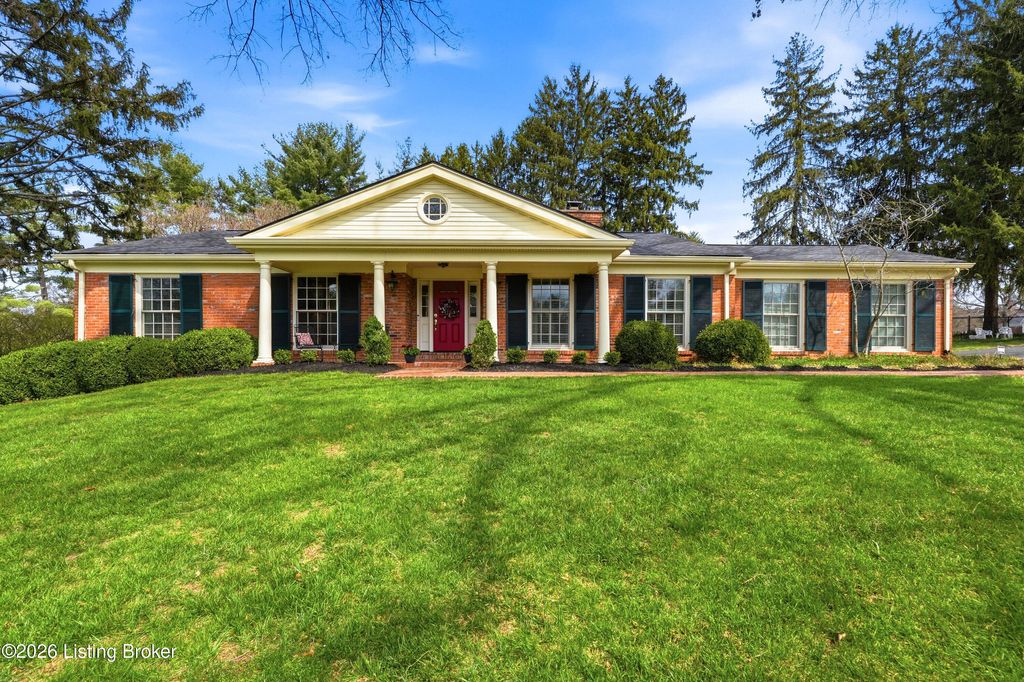 Photo of 2101 Camargo Rd, Louisville, KY 40207 (MLS # 1713006)