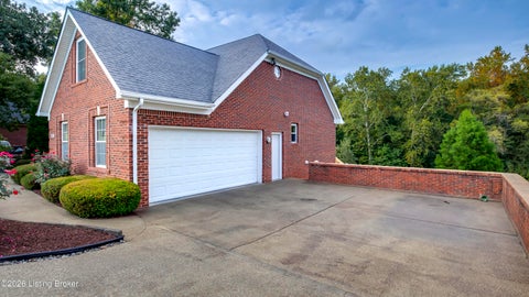 Tiny photo for 3807 Sumerlin Dr, Buckner, KY 40010 (MLS # 1728997)