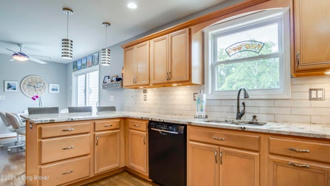 Tiny photo for 3807 Sumerlin Dr, Buckner, KY 40010 (MLS # 1728997)