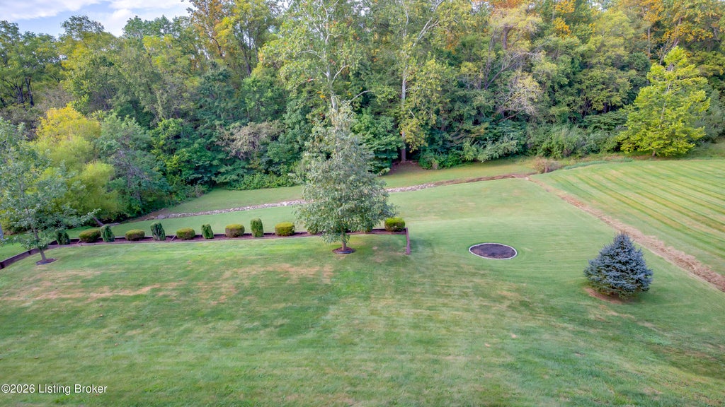 Photo of 3807 Sumerlin Dr, Buckner, KY 40010 (MLS # 1728997)