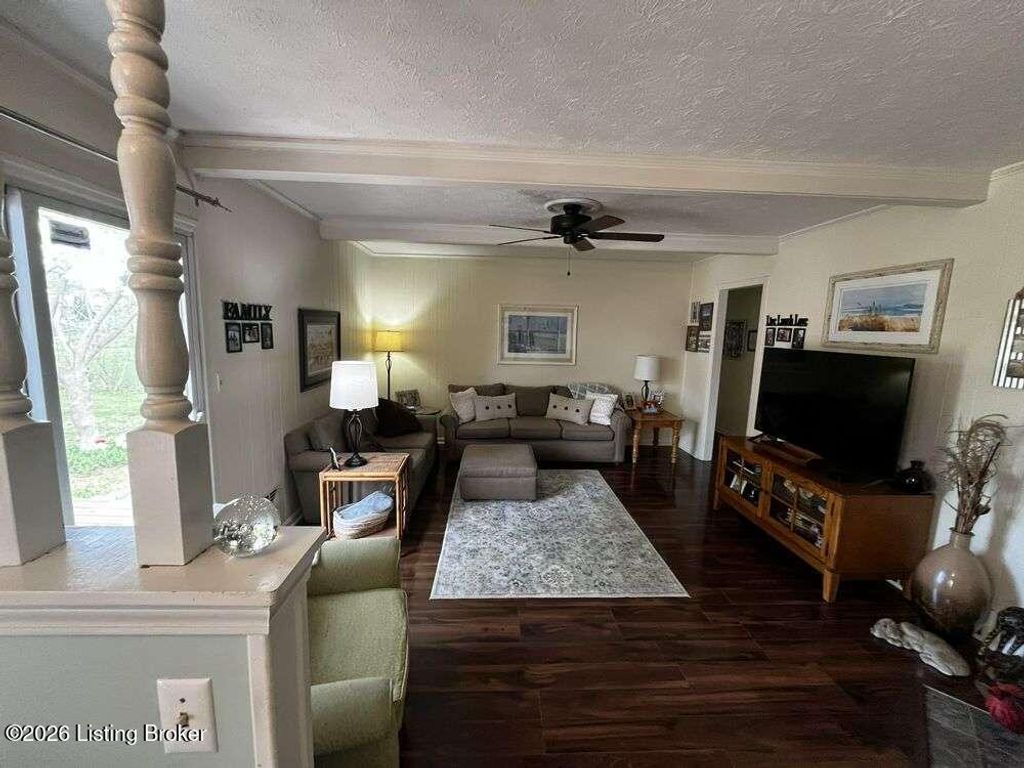 Photo of 12111 Maplewood Rd, Goshen, KY 40026 (MLS # 1715618)