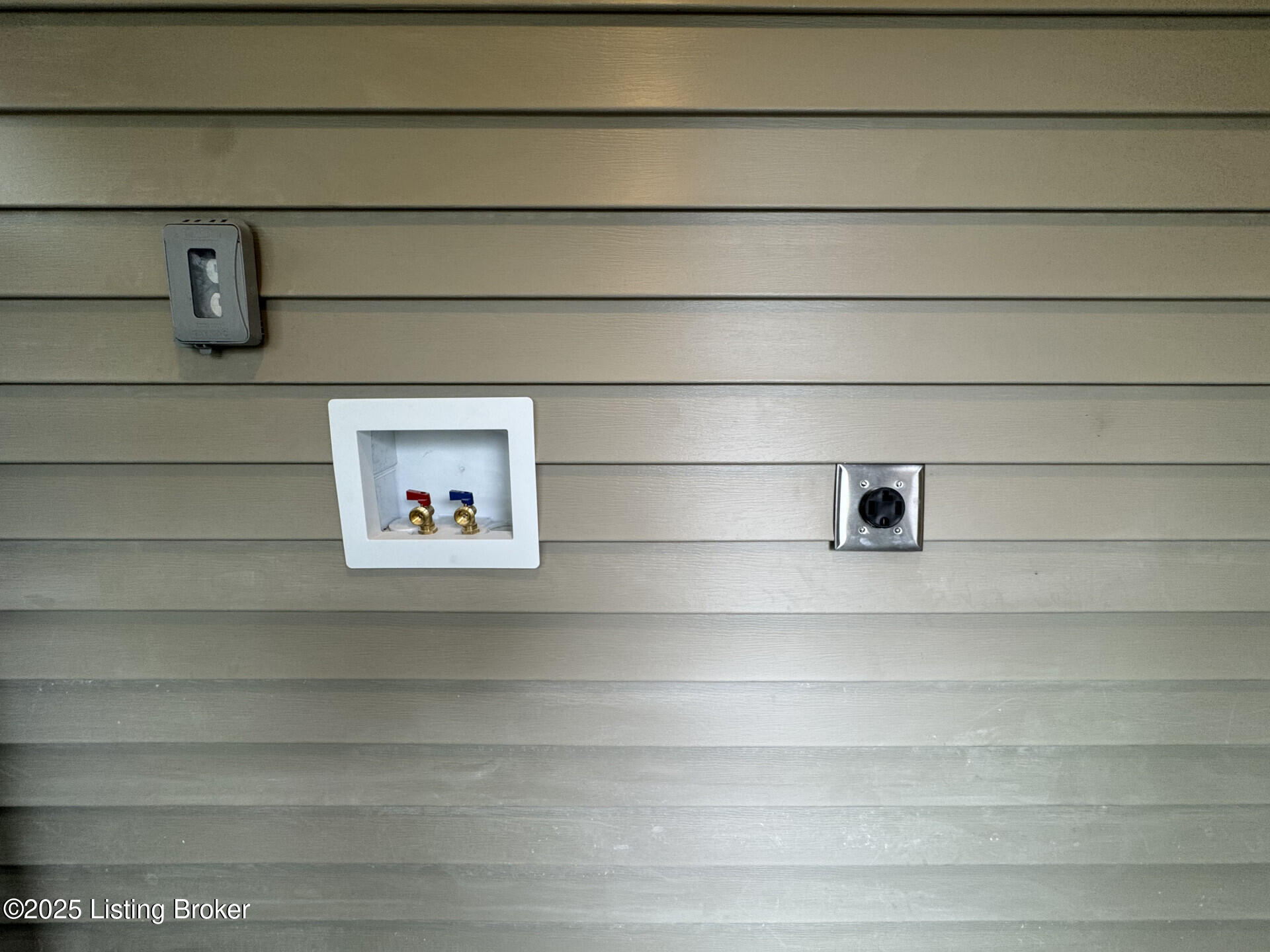 2210 Shrader Ave, New Albany, Indiana image 19